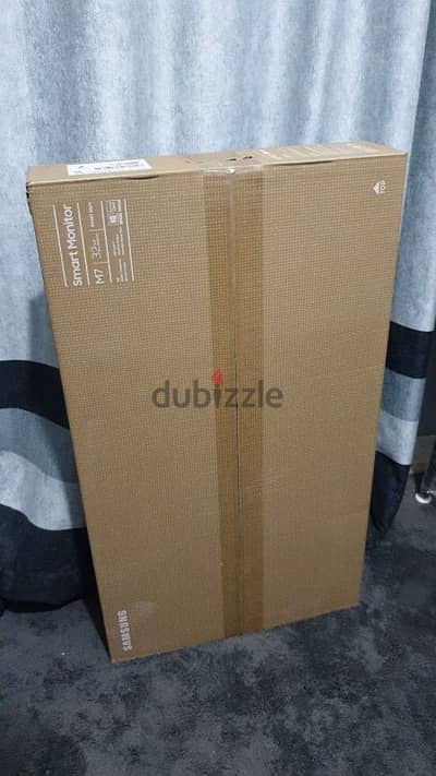 samsung M7 32 4k smart Monitor New sealed جديده متبرشمه