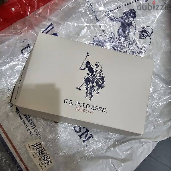 محفظة حريمي US Polo Assn جديدة 1