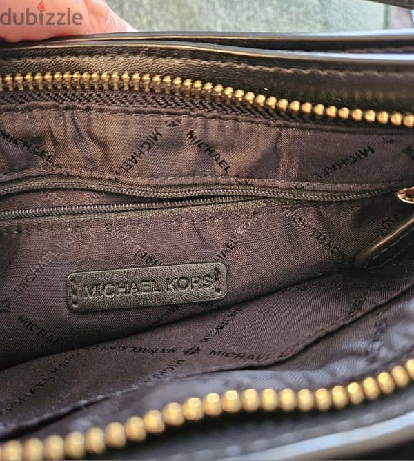 Micheal Kors used crossbag 1