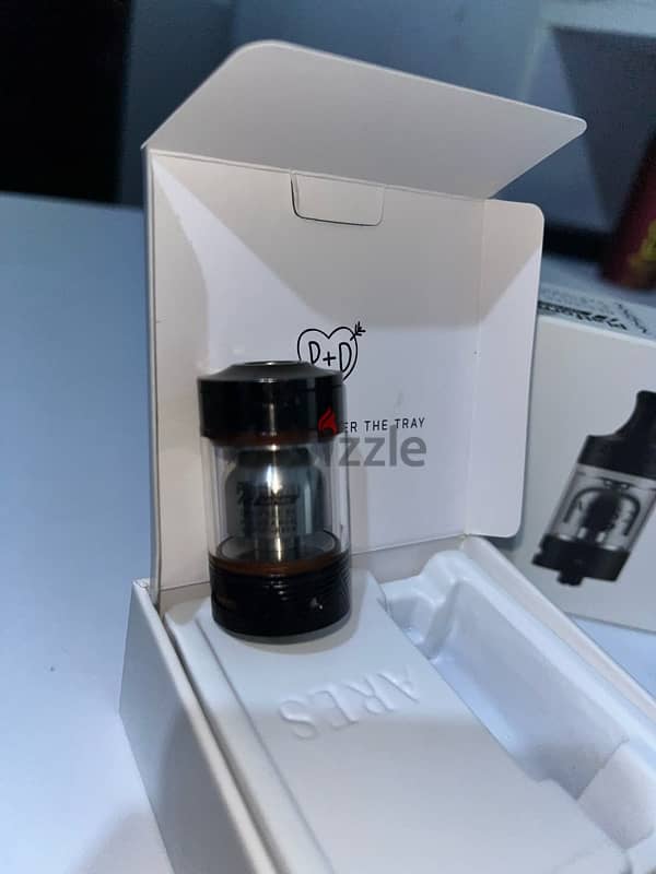 mtl tank ares 2 like new 1