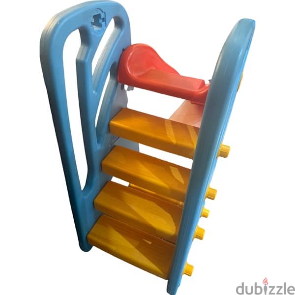 زحليقة للاطفال تم استعمالها استعمال خفيف  slide pilsan toys 1