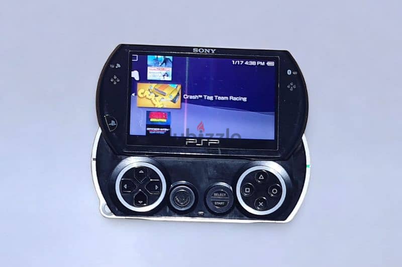 جهاز psp go 1