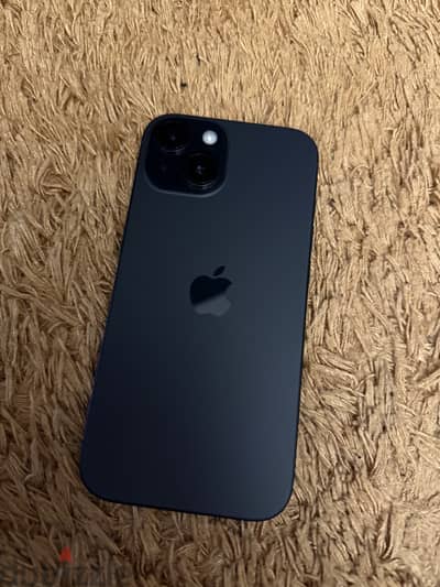 iPhone 15, 128gb, Battery 100%, Black