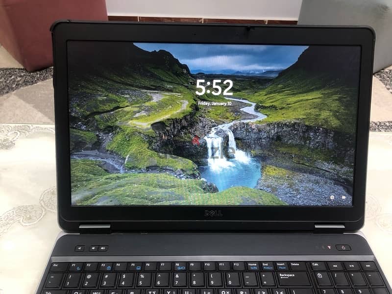 DELL LATITUDE E6540 1