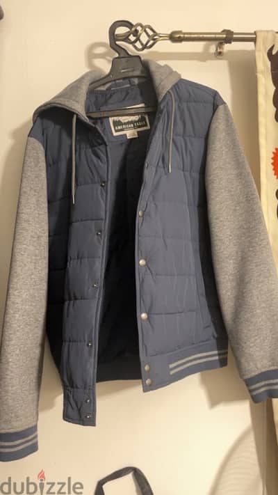 American Eagle jacket original contact number 01098223359