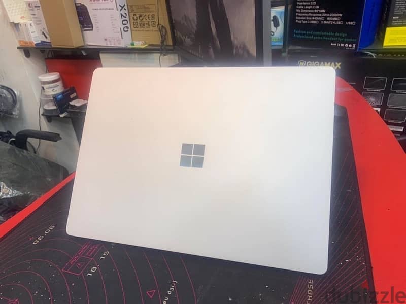 Microsoft Suraface Laptop 2 ( Touch 4K ) : Core I7 8th Gen / Ram 16G 3