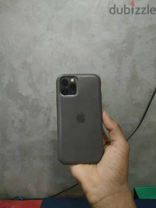 iphone 11 pro 3