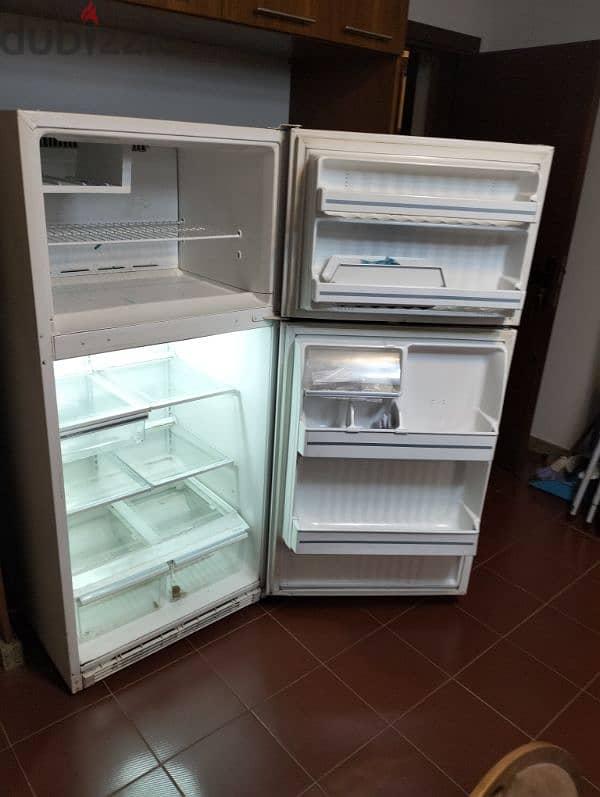 GE large fridge for sale 0