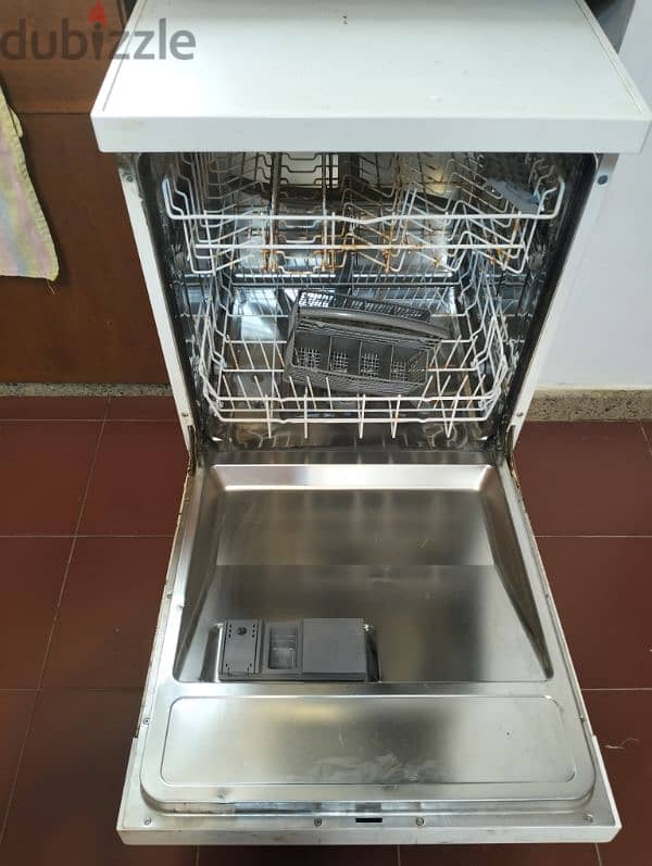 Dishwasher used for sale 1