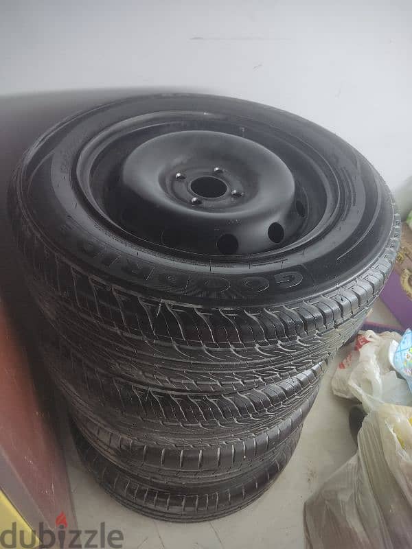 رينو لوجان 4 فرد 185/65R15 2