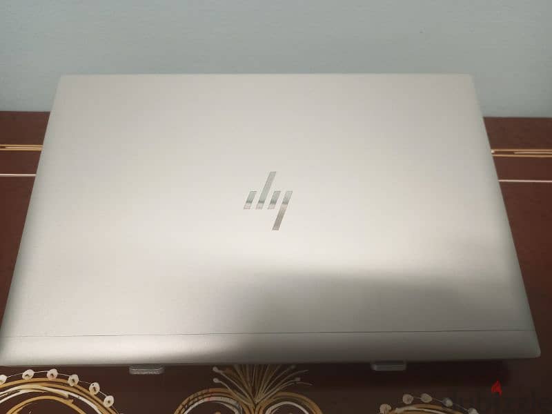 Hp elitebook 845 G8 rayzen 7 3