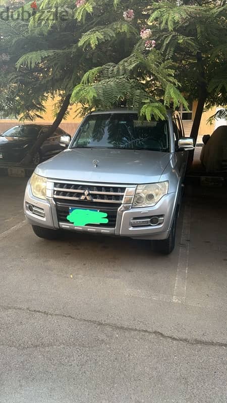 Mitsubishi Pajero 2015 0