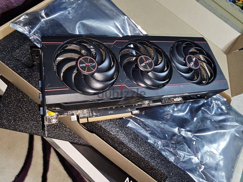 RX 6800 16GB OC DDR6  لم يستخدم للبيع لعدم الحاجة 6