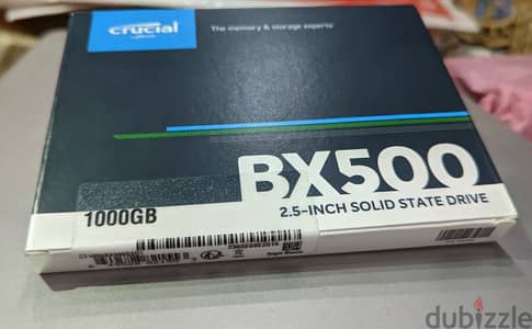 Hard disk crucial 1TB SSD 2.5"