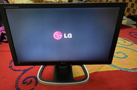 شاشه LG 24 بوصه تشغل hd