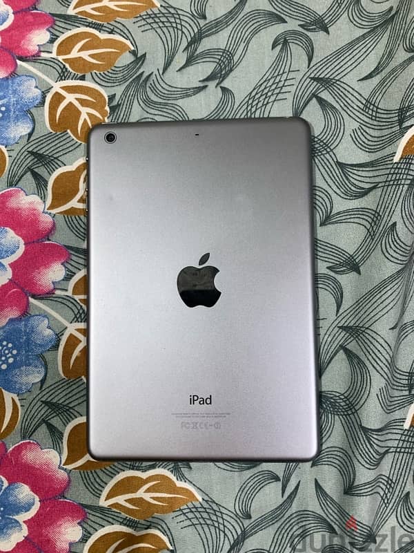 IPad mini 2 1