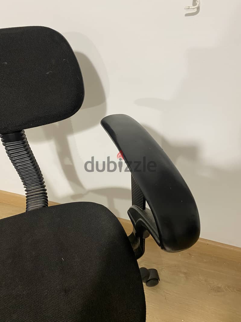 Desk Chair 3