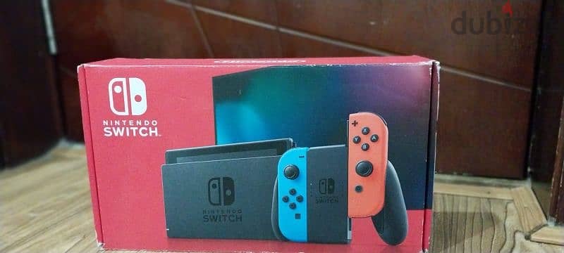 Nintendo Switch Used in perfect condition with Accessories 5