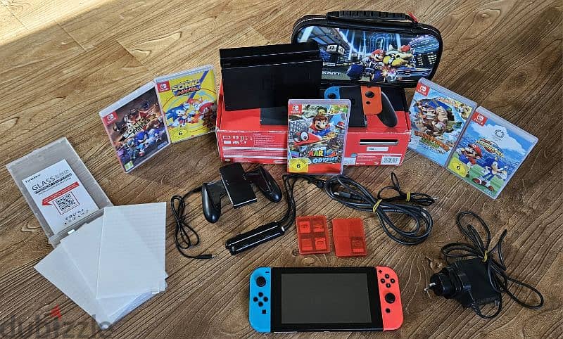 Nintendo Switch Used in perfect condition with Accessories 17