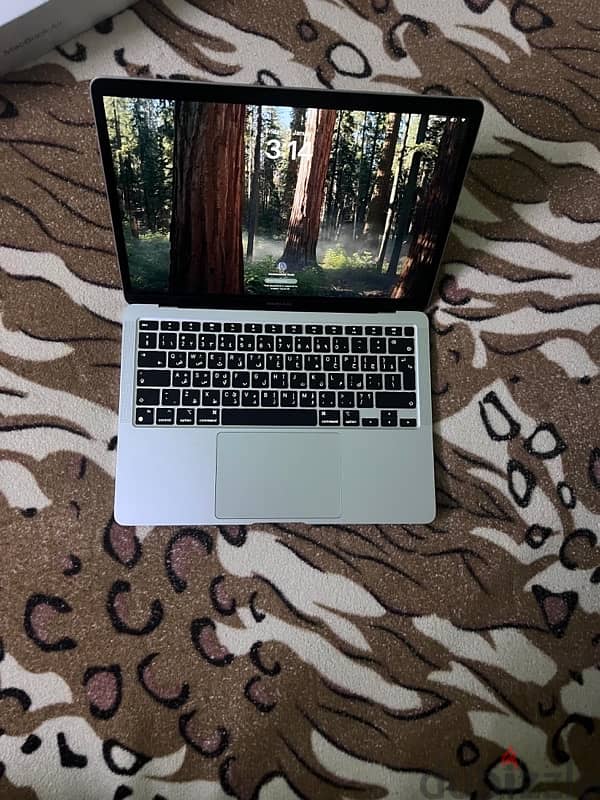 لابتوب للبيع لابتوب ماك اير m1 للبيع MacBook Air m1 4