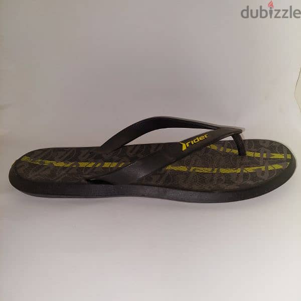 RIDER  R1  Men Flip Flops  Size 43 - 44 5