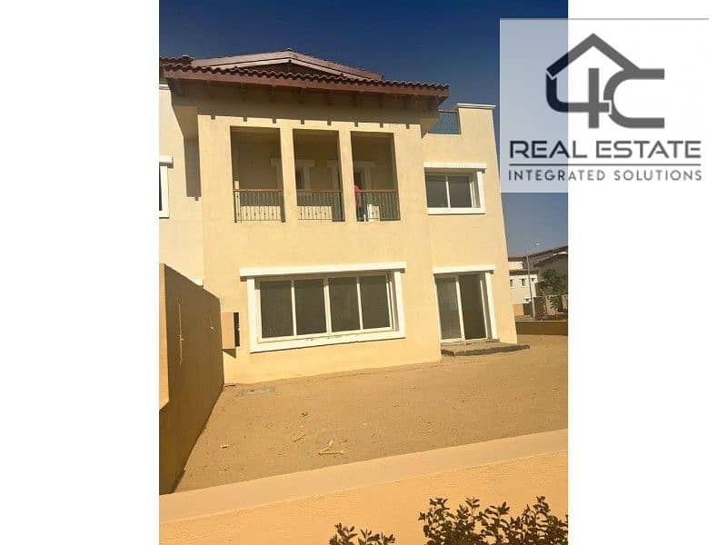 Town house 215m  for sale in Hyde Park  with down payment and installments, View Landscape. 0