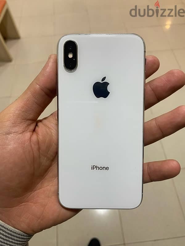 iPhone x 64 جيجا بطاريه100% 1