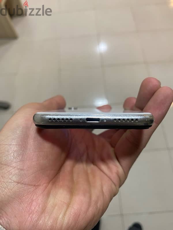 iPhone x 64 جيجا بطاريه100% 3