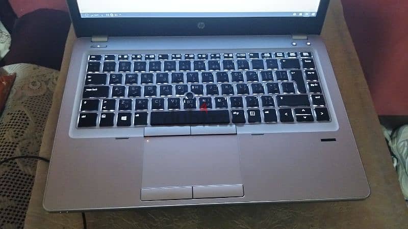 HP EliteBook 10