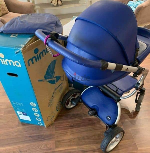 I am selling this Mima Xari stroller used in very good condition. 4