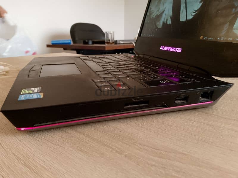 Dell Alienware حالة الجديد 6