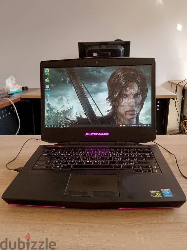 Dell Alienware حالة الجديد 11