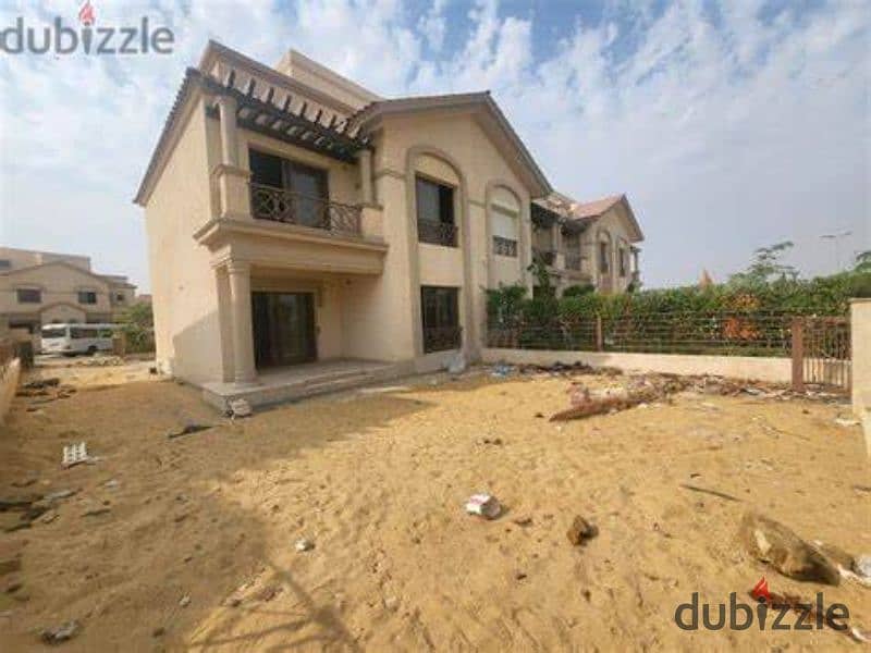 For sale in madinaty villa town house corner lowest total view garden 0