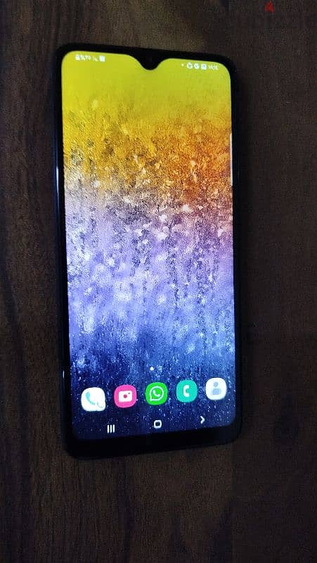 Samsung galaxy A70 1