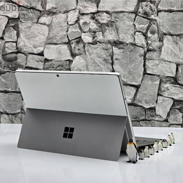 Microsoft surface pro 10 ultra 7 5