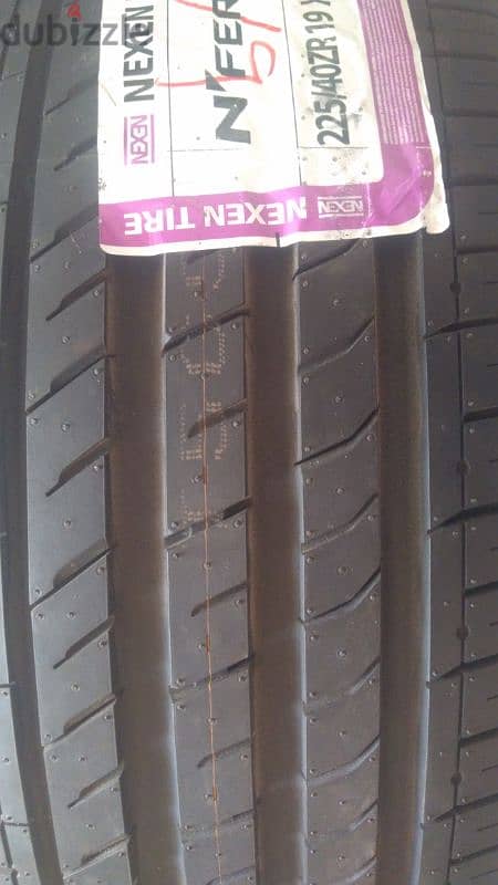 كاوتش Nexen مقاس 225/40R19 1