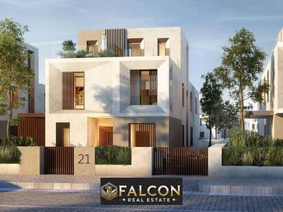 Luxury 3-storey villa for sale, delivery in one year, in Fay Sodic Compound, Sheikh Zayed, on Dabaa Axis, next to Solana