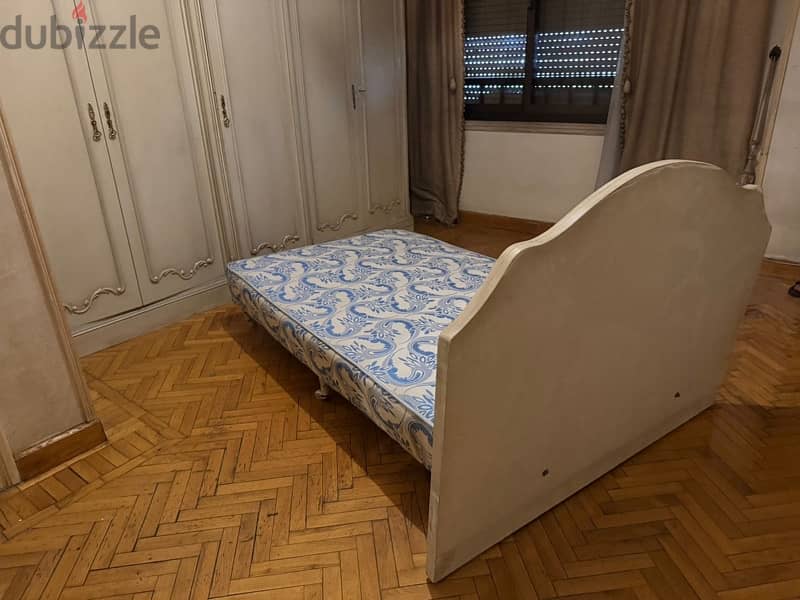 bed with mattress 3