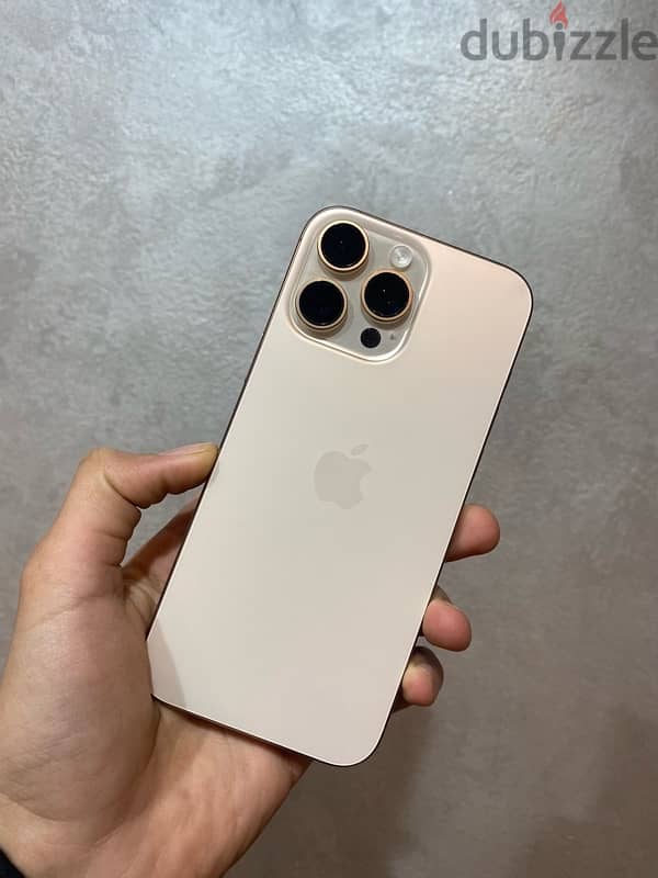 iPhone 16 Pro Max 2