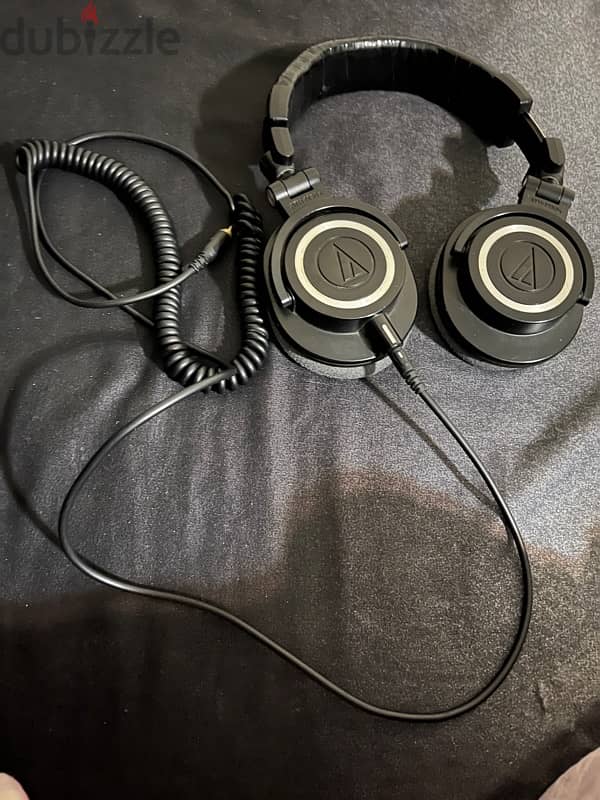 audio technica m50x headphone 1