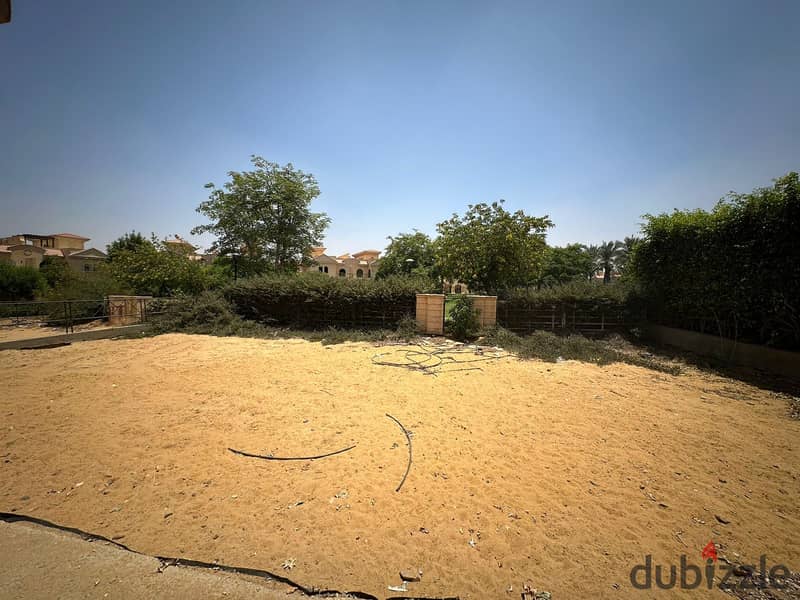 Villa for Sale - Unfinished Interior - Wide Garden View 0