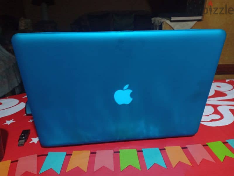 MacBook Pro 15.6 inch 1