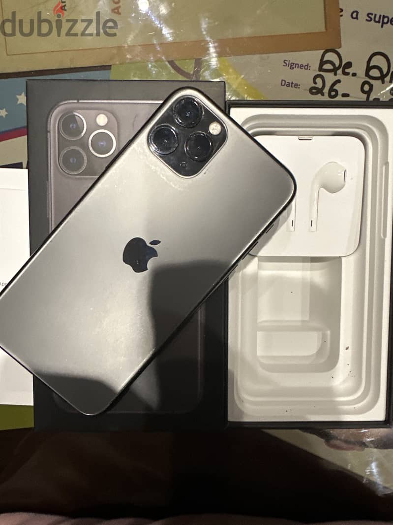 Apple - iPhone 11 Pro 4