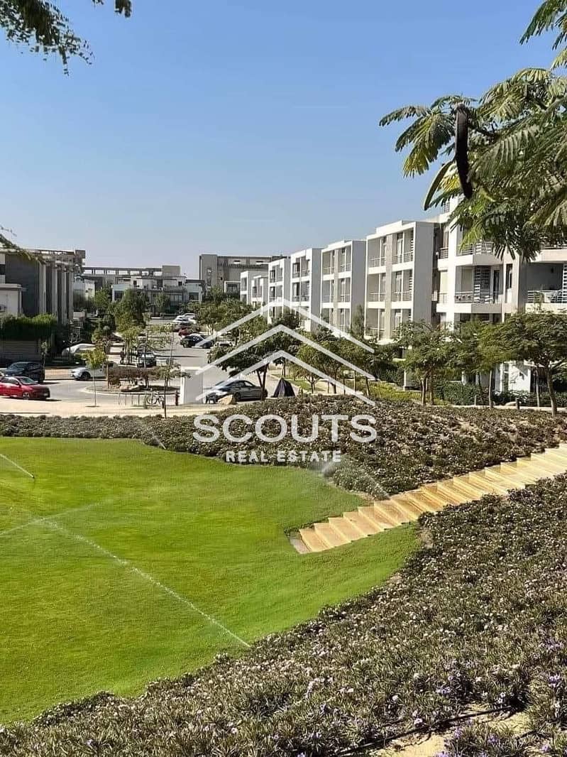 Apartment for sale 156 sqm, in Taj City Compound 5th Settlement New Cairo Located in front of Cairo Airport and just minutes away from Heliopolis. 0