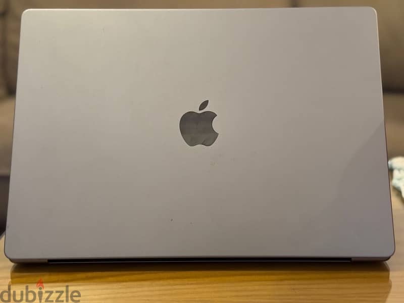 MacBook Pro m1 max 2021-16”inch 4