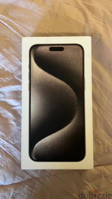 Apple - iphone 15 pro Max - 512gb - Natural Titanium 3