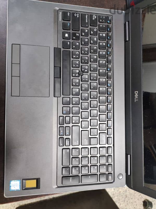 لابتوب من شركة  Dell 7540 0