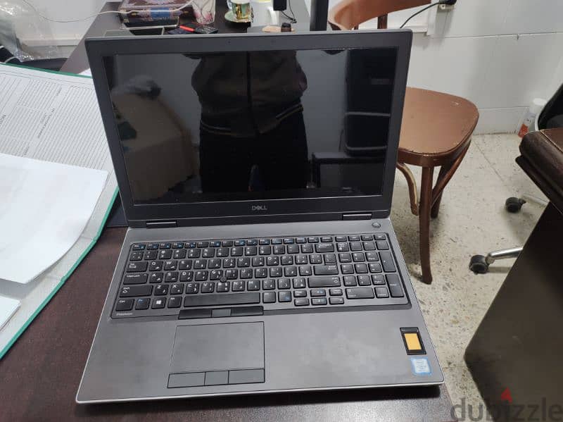 لابتوب من شركة  Dell 7540 3