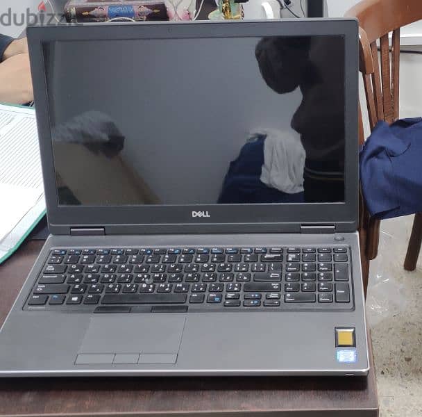 لابتوب من شركة  Dell 7540 4