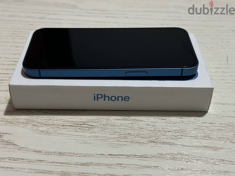 iphone 13 مساحة 128 بطارية 90٪؜ في الضمان 3